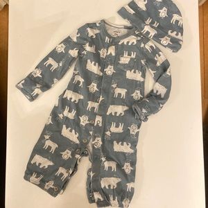 Carter’s sleeper/gown